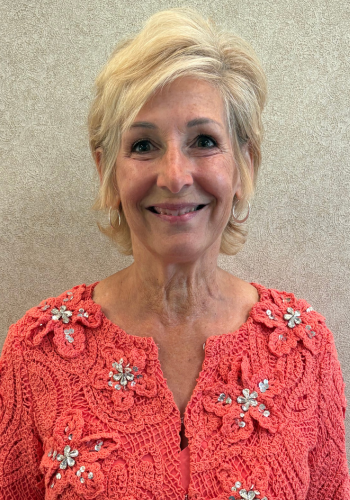 Photo of Lisa Steinhauer Board Trustee